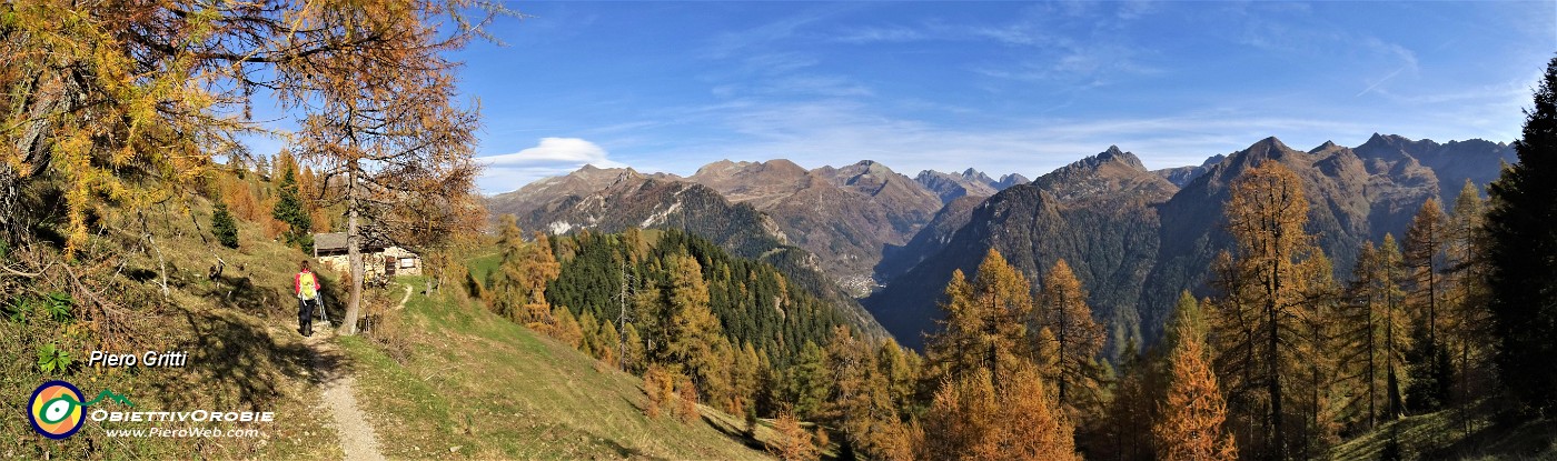 31 Splendenti colori autunnali alla 'Baitelli' (1748 m).JPG